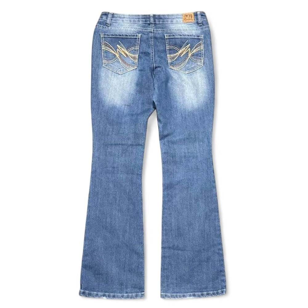 lei Ashley Low Rise Boot Cut Jeans Size 5 Medium Wash
